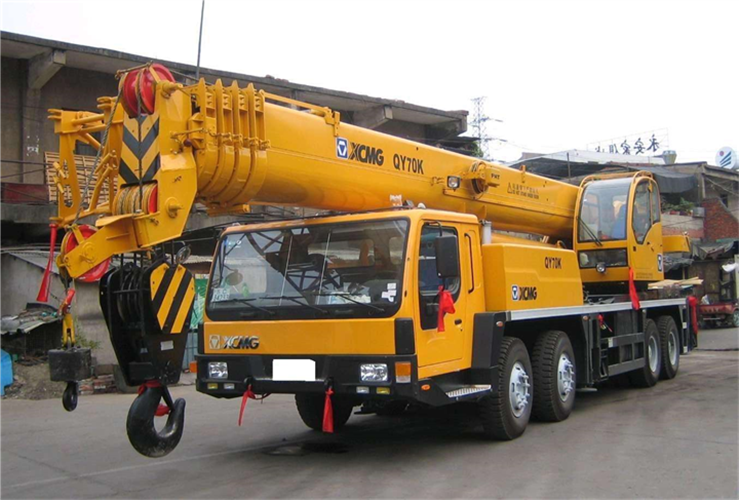 新田县吊车出租选择重点