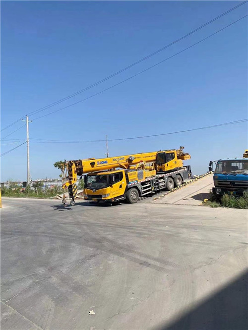 新田县吊车作业时，可能会产生哪些额外收费项目？